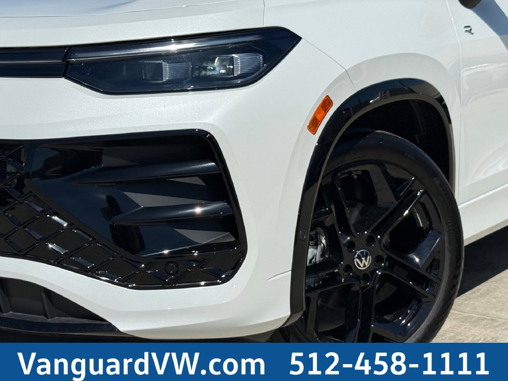 New 2026 Volkswagen Tiguan SE R-Line Black SUV