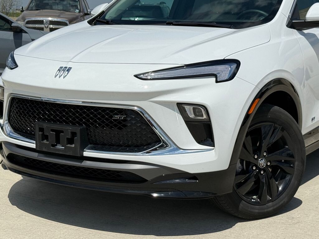 Used 2025 Buick Encore GX Sport Touring SUV