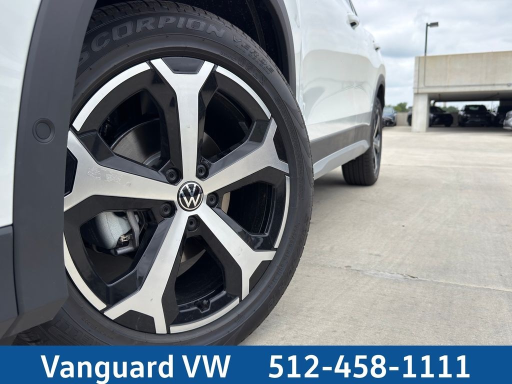 New 2026 Volkswagen Tiguan 2.0T SE SUV