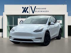 Certified pre-owned 2021 Tesla Model Y Long Range SUV for sale in Austin, TX