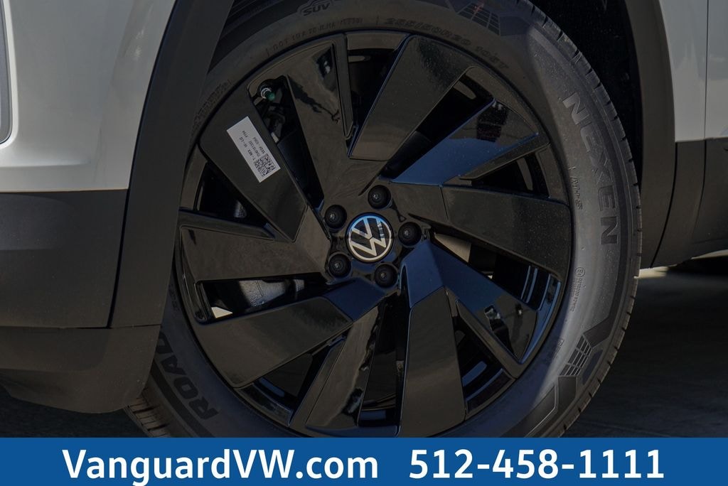 New 2026 Volkswagen Atlas SE w/Technology SUV