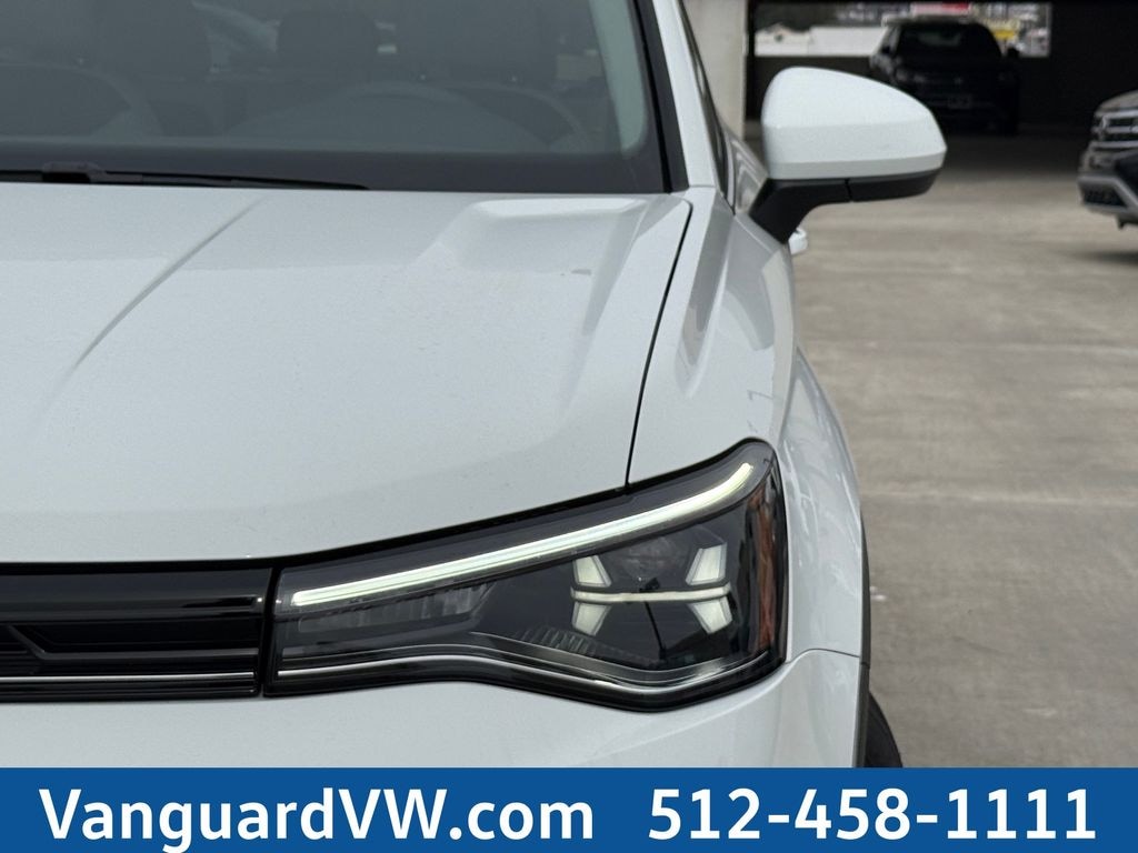 New 2026 Volkswagen Taos 1.5T SE SUV