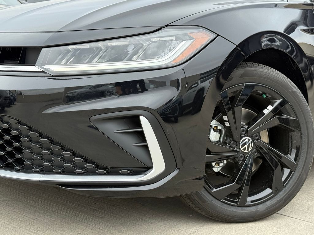 New 2026 Volkswagen Jetta 1.5T SE Sedan