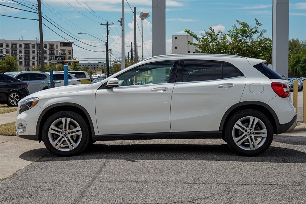 2019 Mercedes Benz GLA 250 4MATIC photo 3