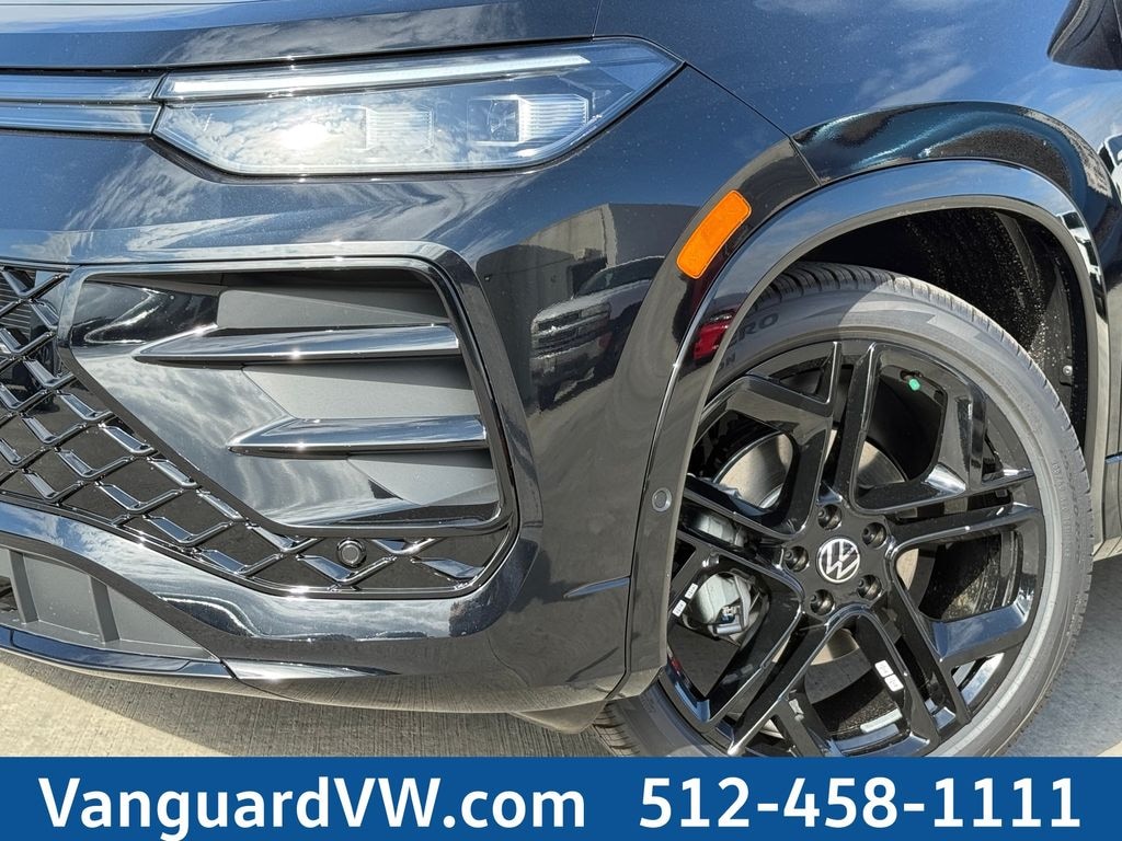 New 2026 Volkswagen Tiguan 2.0T SE R-Line Black SUV