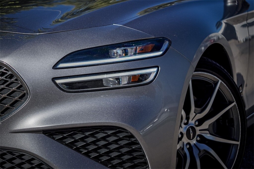 2022 Genesis G70 3.3T photo 3