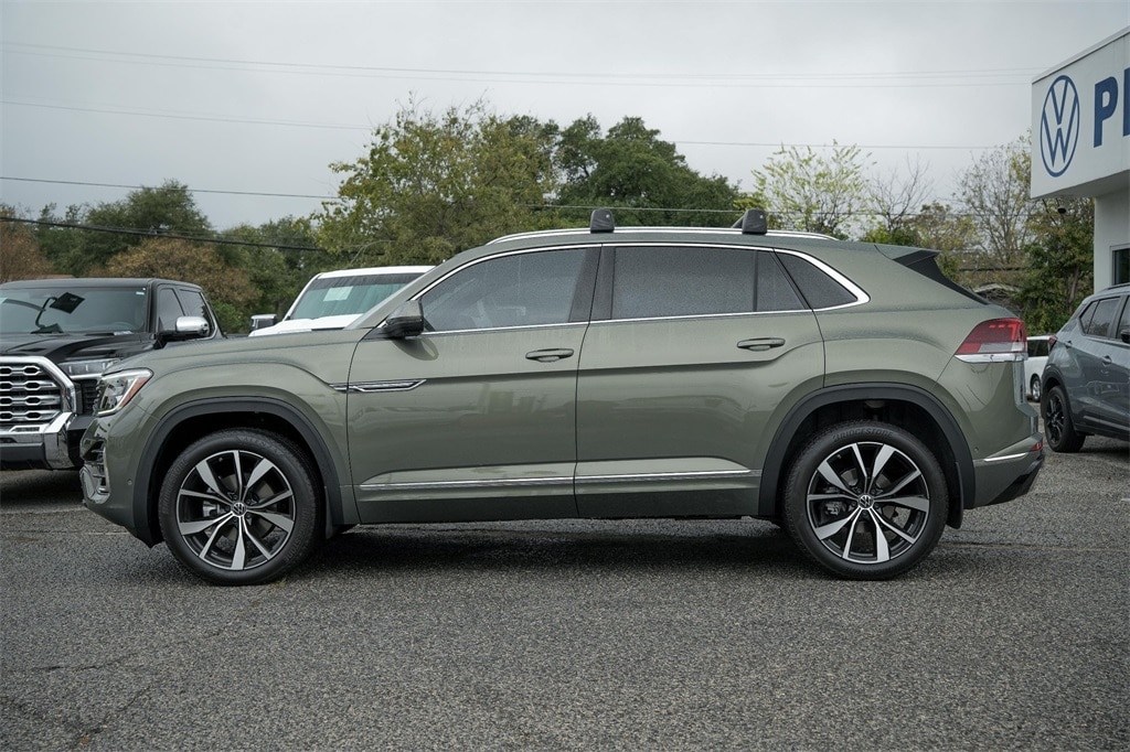 New 2026 Volkswagen Atlas Cross Sport 2.0T SEL Premium R-Line SUV