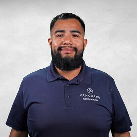 Staff member Jose Vargas from ID_c7891e