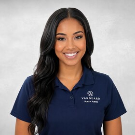 Staff member Sasha Banks from ID_c7891e