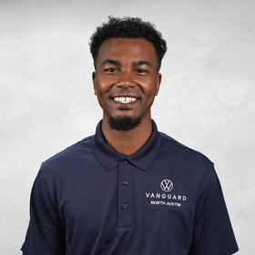 Staff member Orenzo Brown from ID_c7891e