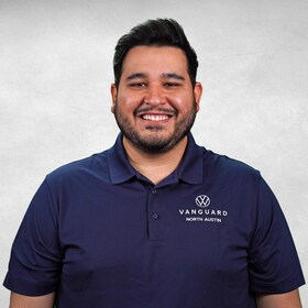 Staff member Juan Amaro from ID_c7891e