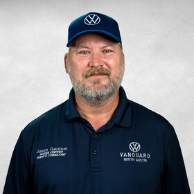 Staff member Jason Gardner from ID_8f4c76