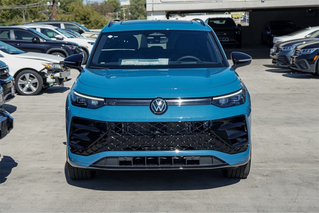 New 2026 Volkswagen Tiguan 2.0T SE R-Line Black SUV