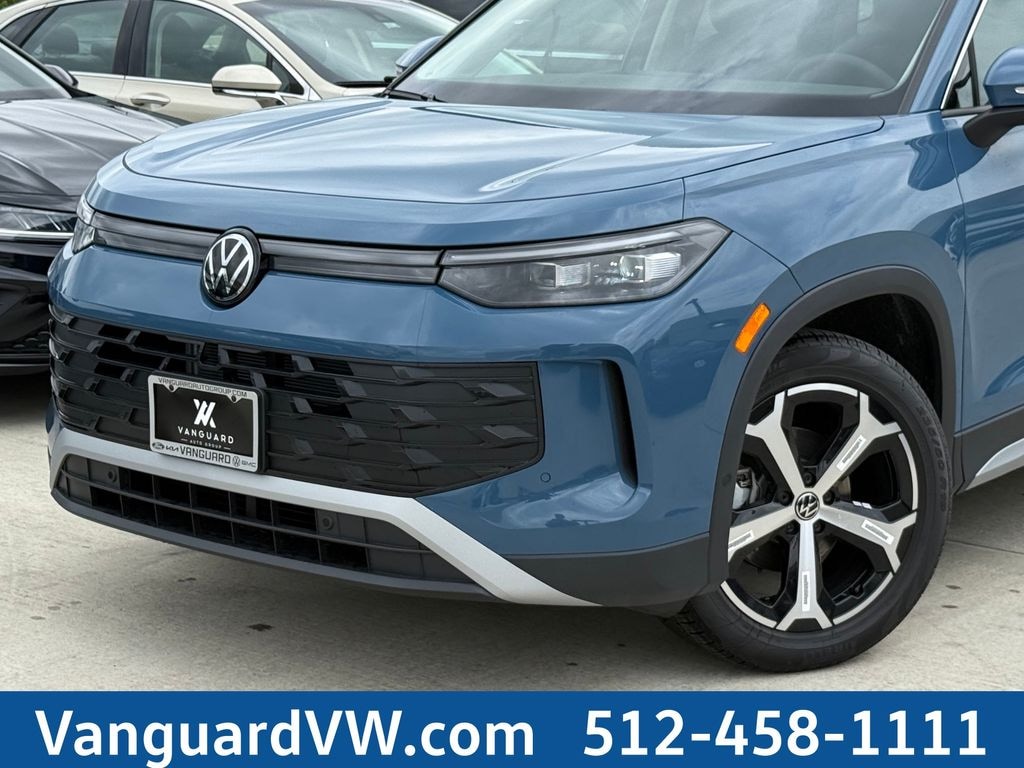 New 2026 Volkswagen Tiguan 2.0T SE SUV