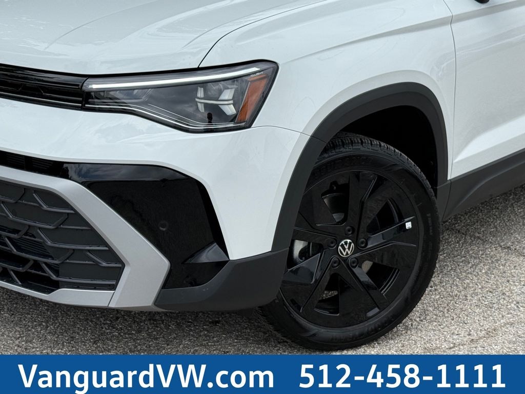 New 2026 Volkswagen Taos 1.5T SE SUV