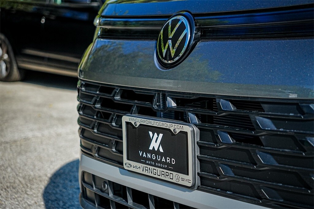 2026 Volkswagen Tiguan S photo 3