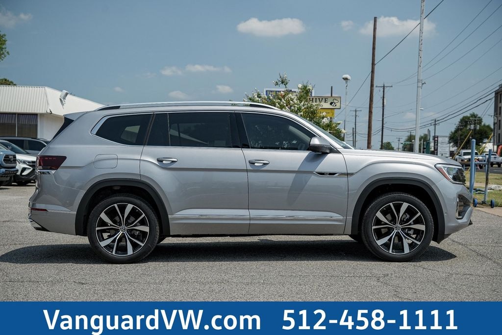 New 2025 Volkswagen Atlas 2.0T SEL Premium R-Line SUV