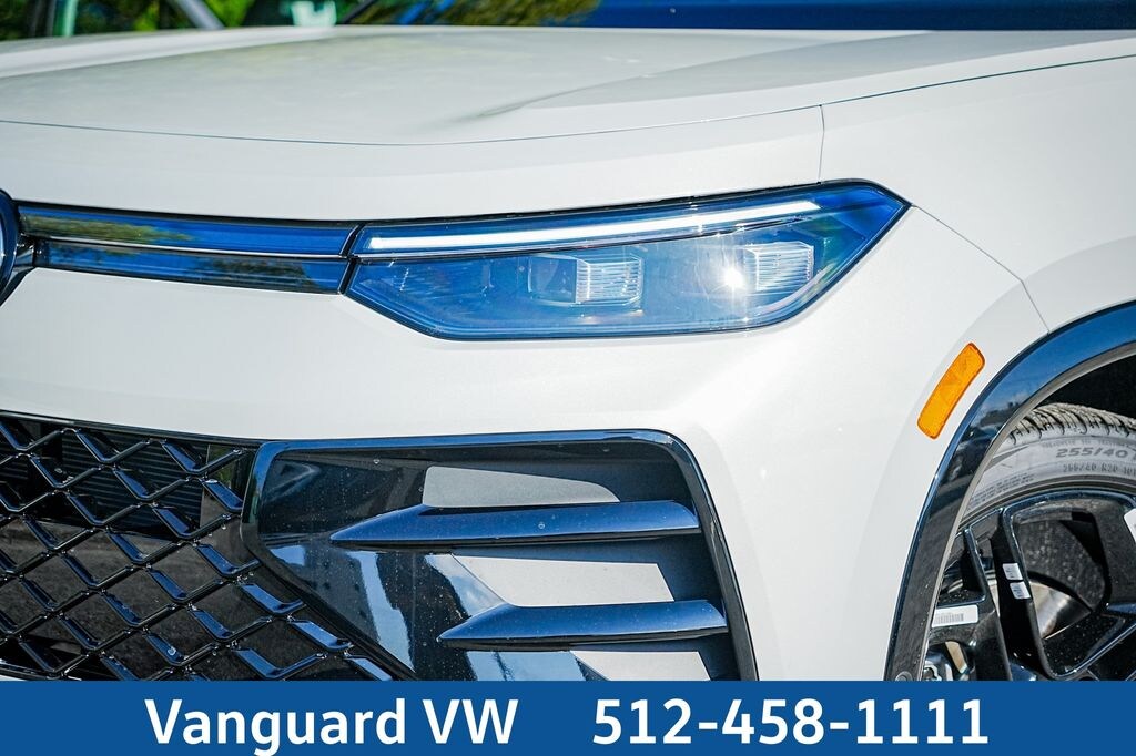 New 2026 Volkswagen Tiguan 2.0T SE R-Line Black SUV