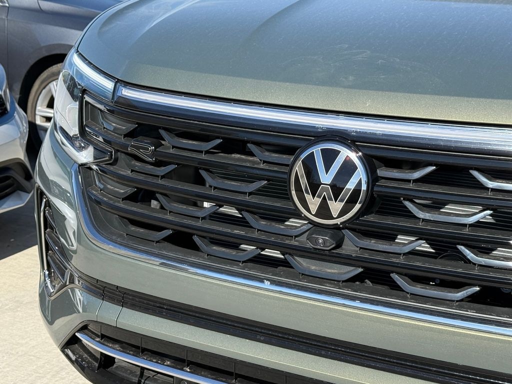 New 2026 Volkswagen Atlas Cross Sport 2.0T SEL Premium R-Line SUV