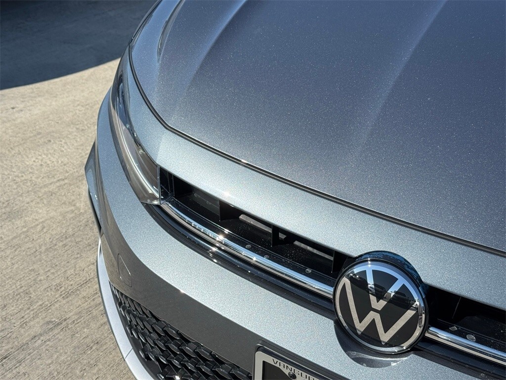 New 2026 Volkswagen Jetta 1.5T SE Sedan