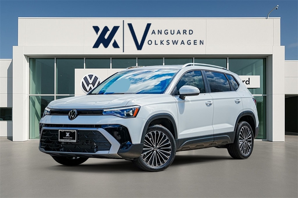 New 2025 Volkswagen Taos 1.5T SE SUV