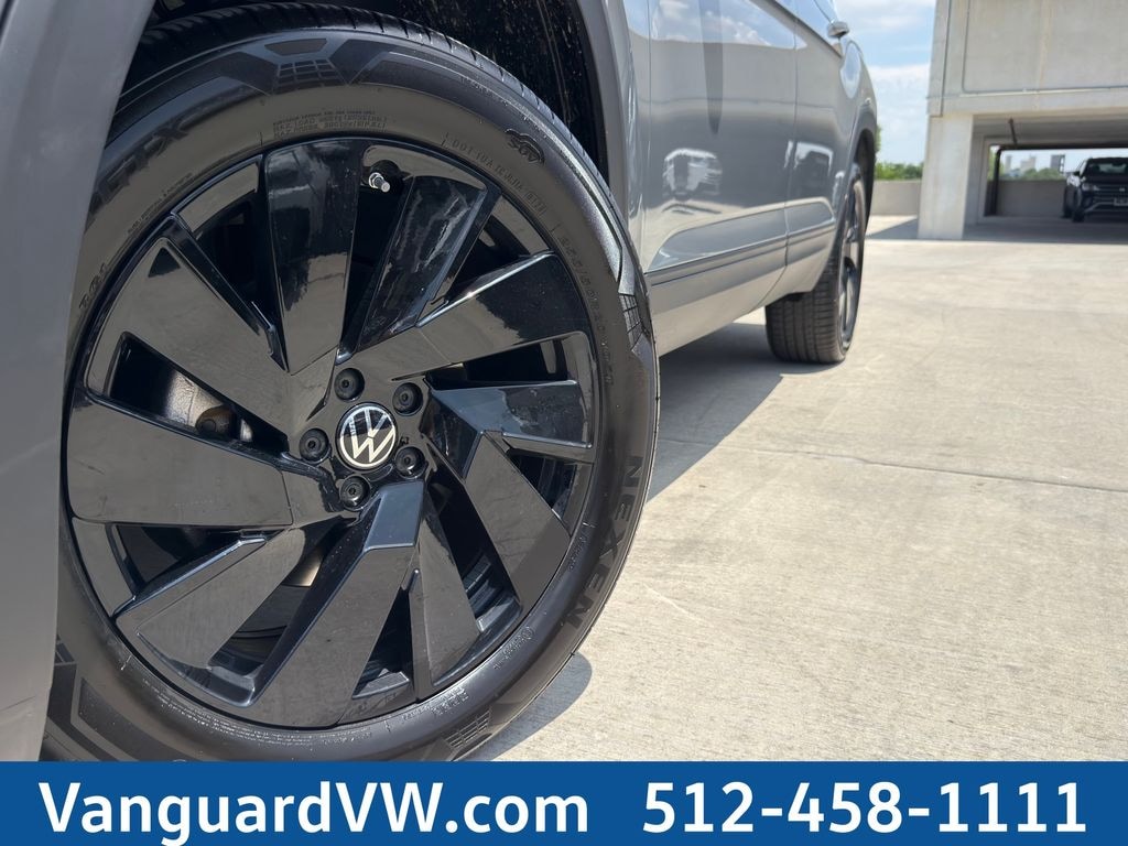 New 2026 Volkswagen Atlas SE w/Technology SUV