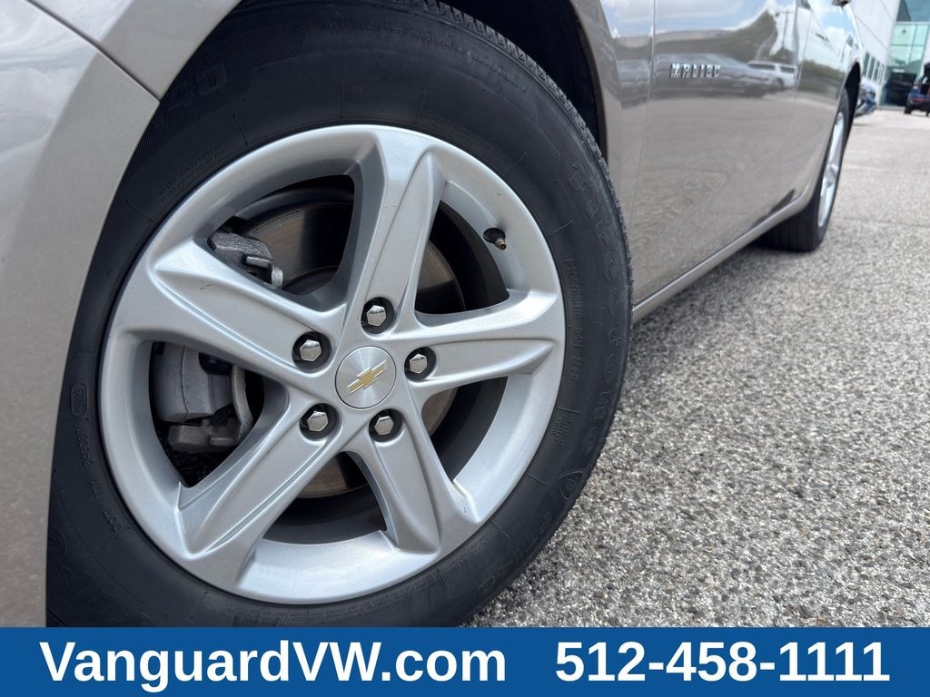 Used 2025 Chevrolet Malibu LT Sedan