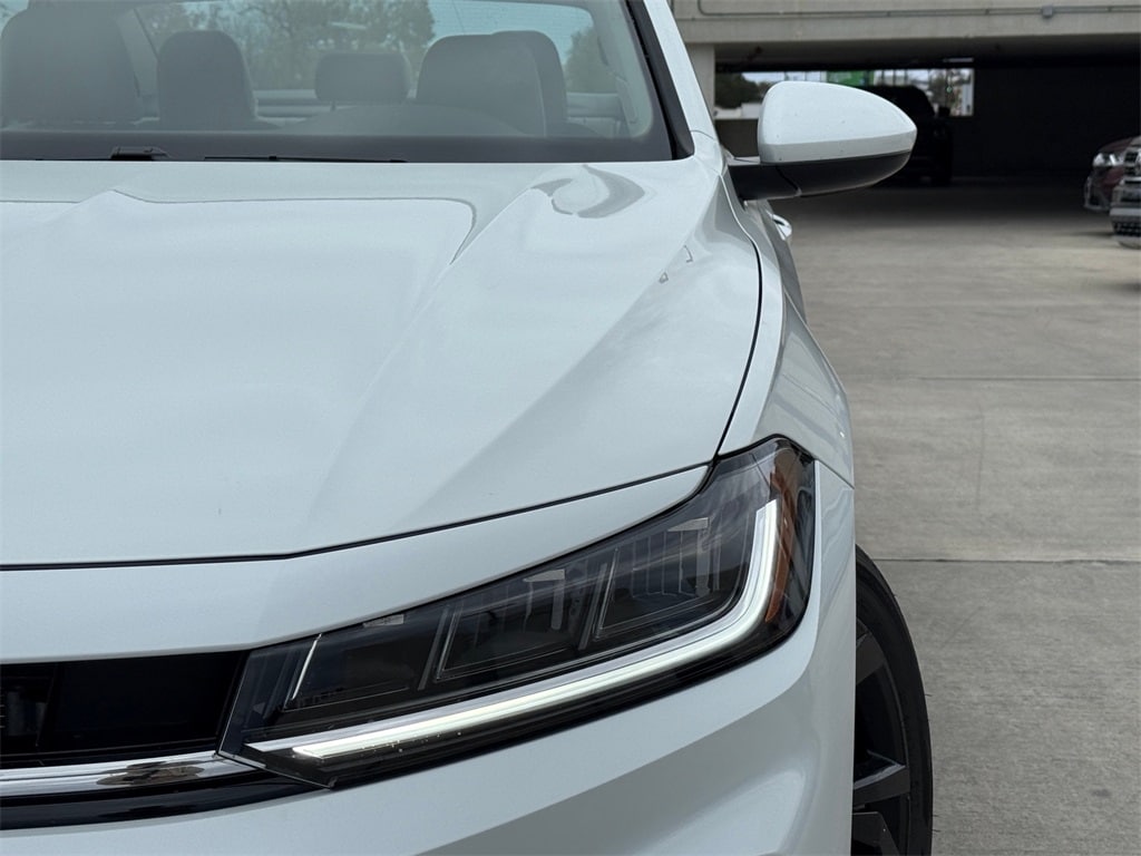 New 2026 Volkswagen Jetta 1.5T SE Sedan