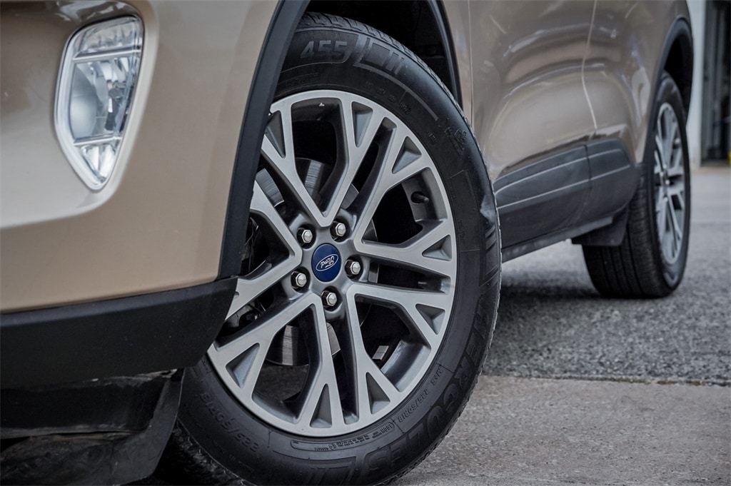 Used 2021 Ford Escape SEL SUV