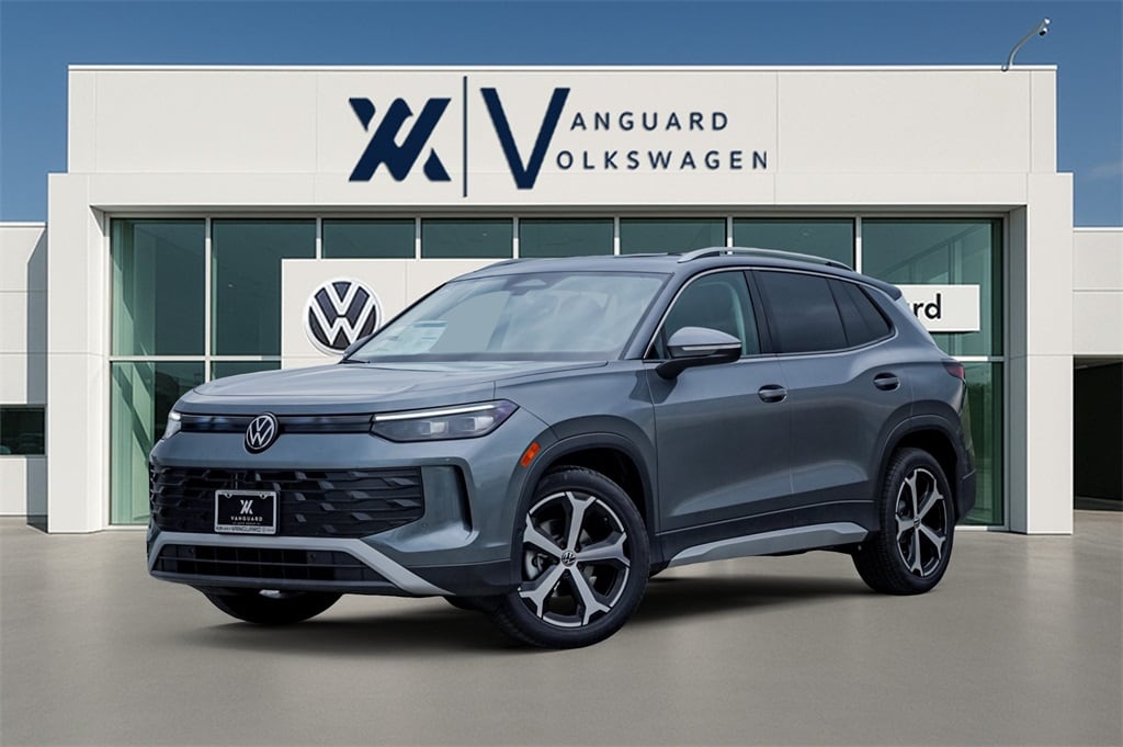 New 2026 Volkswagen Tiguan 2.0T SE SUV