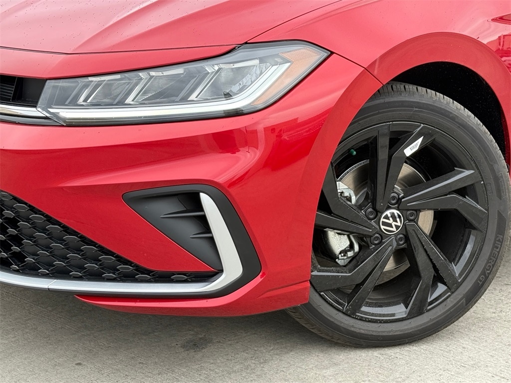 New 2026 Volkswagen Jetta 1.5T SE Sedan