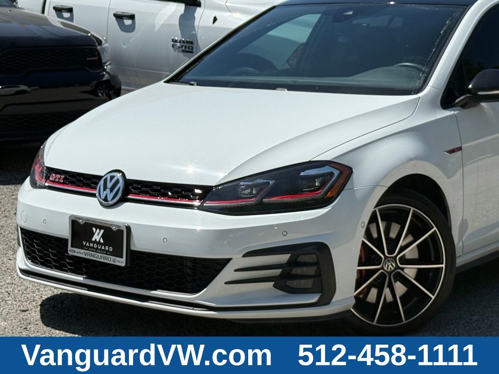 3VW5T7AU2MM011024