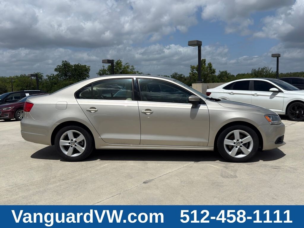 Used 2013 Volkswagen Jetta TDI Sedan