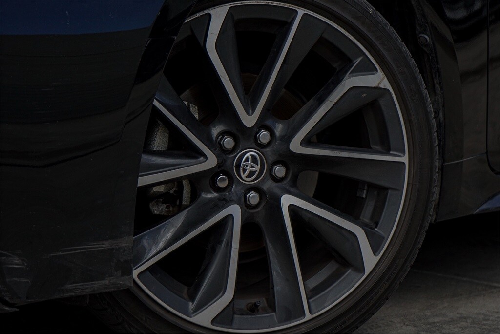 2022 Toyota Corolla SE photo 2