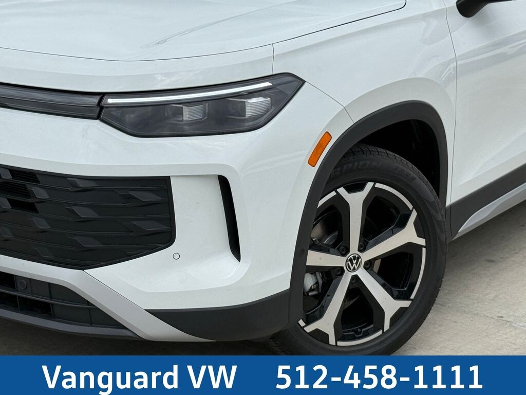 New 2026 Volkswagen Tiguan 2.0T SE SUV