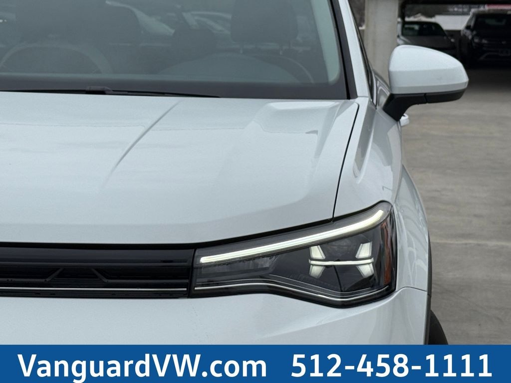 New 2026 Volkswagen Taos 1.5T SE SUV