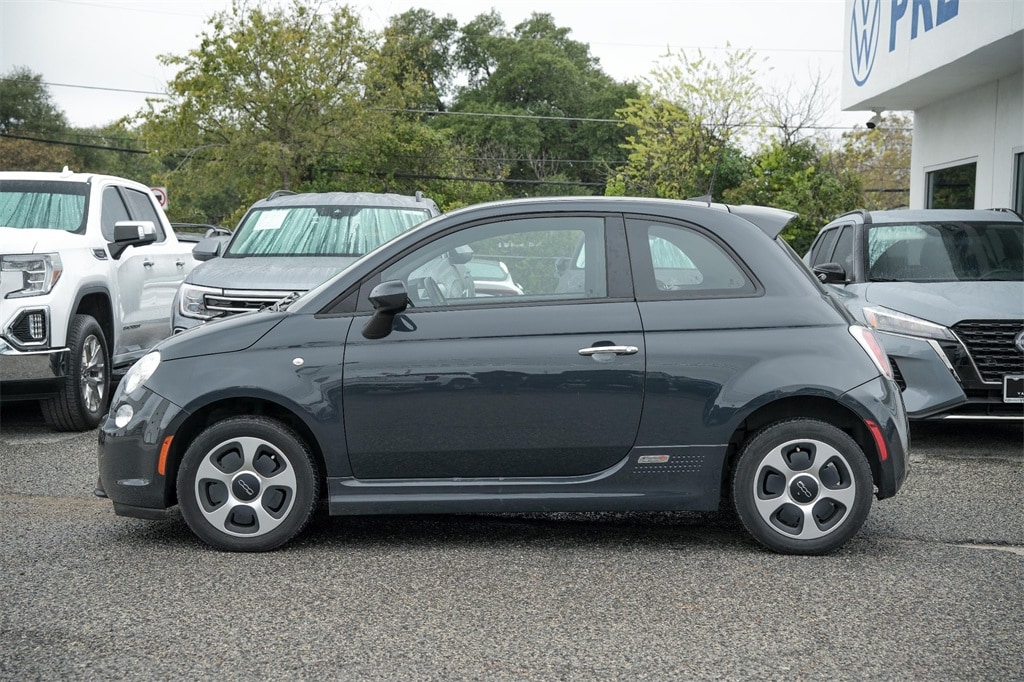 Used 2017 FIAT 500e Battery Electric Hatchback