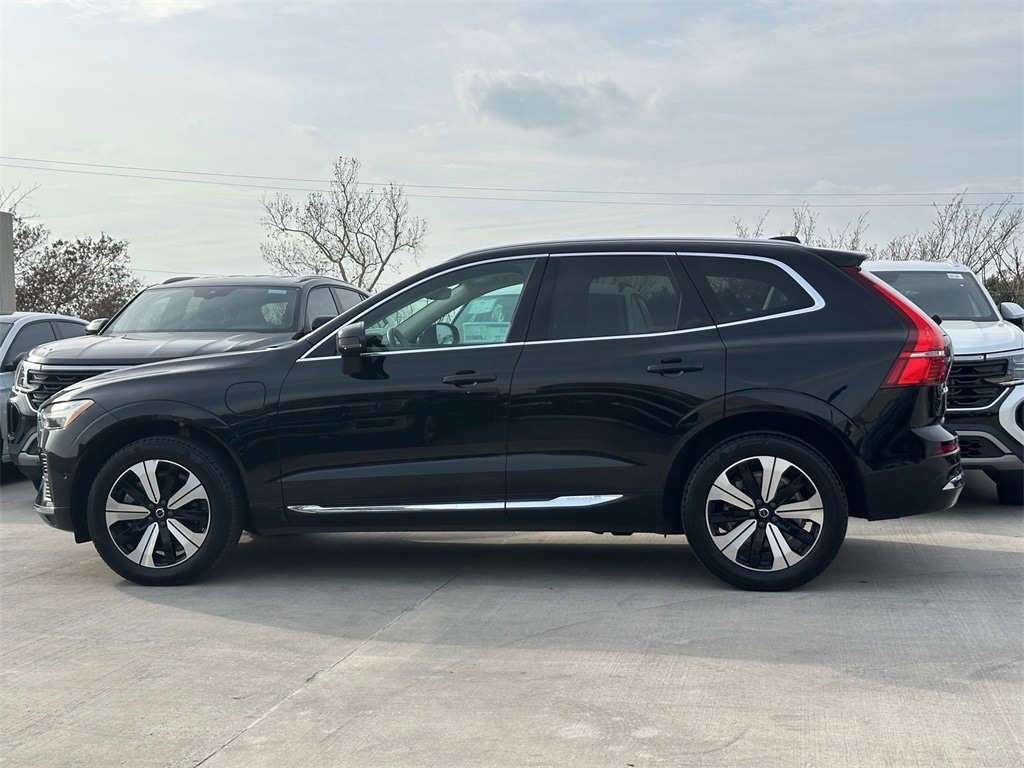 Used 2023 Volvo XC60 Recharge Plug-In Hybrid T8 Plus Bright Theme SUV