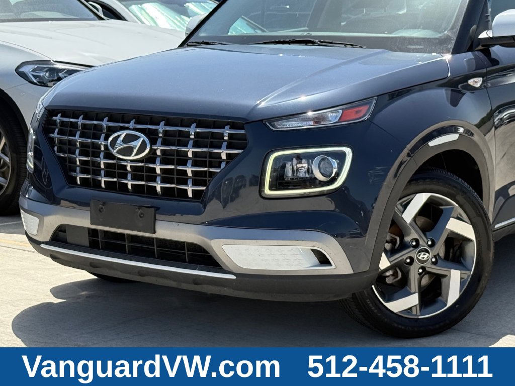 Used 2022 Hyundai Venue Limited SUV
