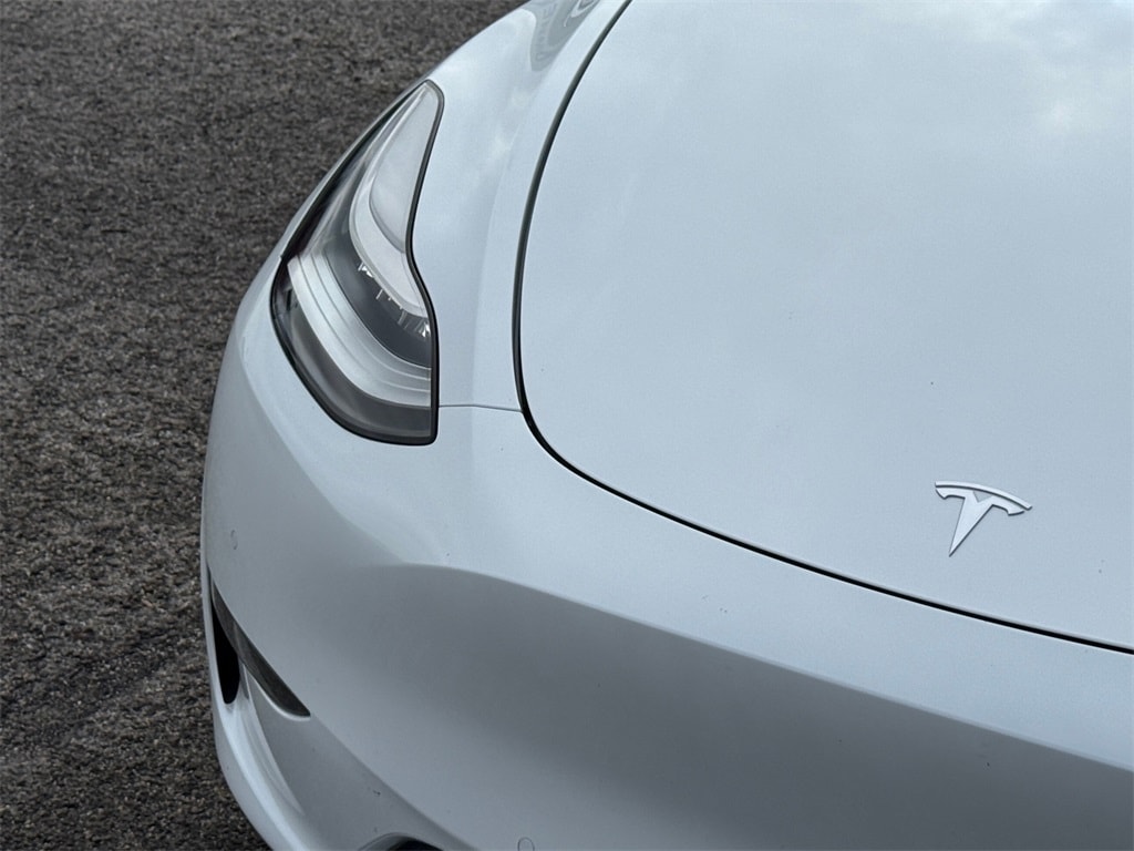 Used 2021 Tesla Model Y Long Range with VIN 5YJYGDEE3MF068262 for sale in Austin, TX