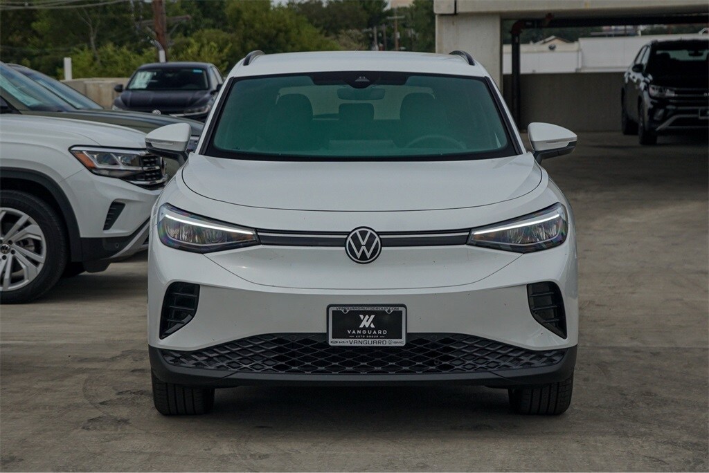2025 Volkswagen ID.4 Pro photo 3