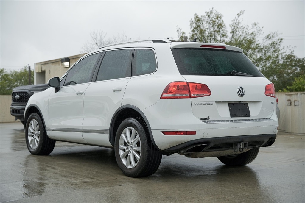 Used 2014 Volkswagen Touareg 3.6L SUV