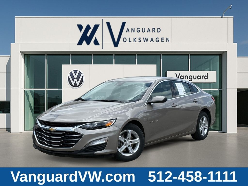 Used 2025 Chevrolet Malibu LT Sedan