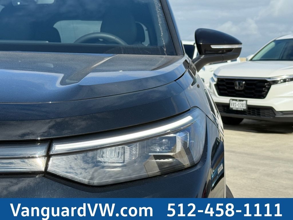 New 2026 Volkswagen Tiguan 2.0T SE R-Line Black SUV