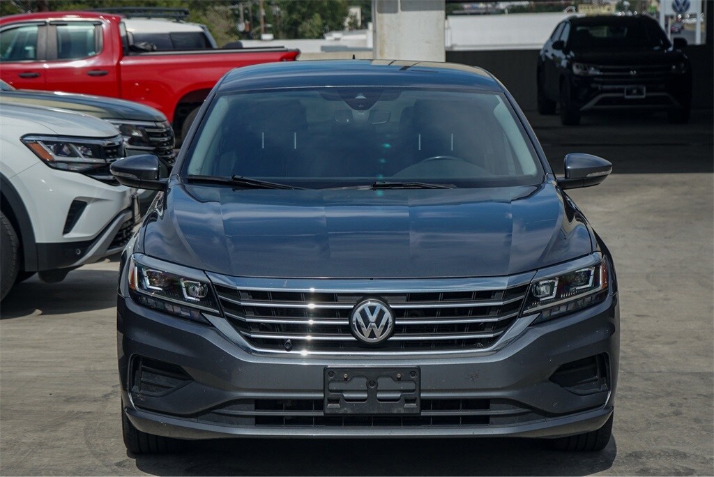 2020 Volkswagen Passat 2.0T SE photo 4
