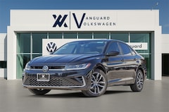 2025 Volkswagen Jetta 1.5T SE Sedan