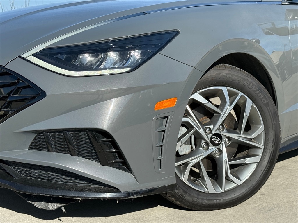 Used 2023 Hyundai Sonata SEL Sedan