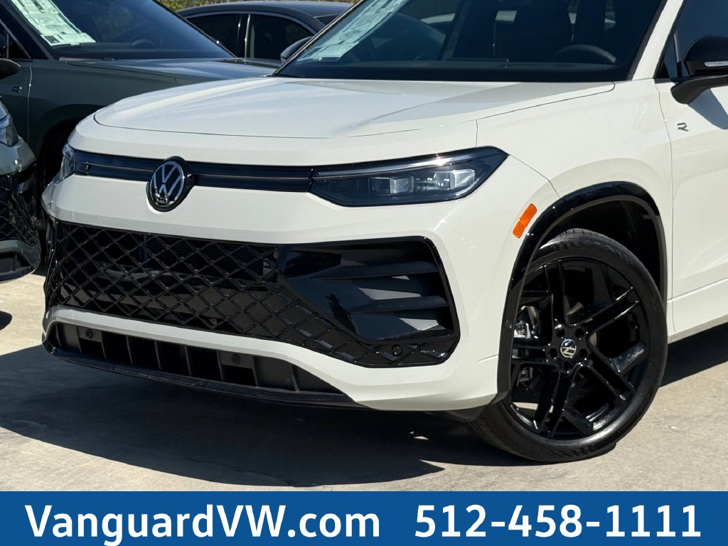 New 2026 Volkswagen Tiguan SE R-Line Black SUV