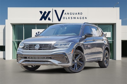 New 2024 Volkswagen Tiguan 2.0T SE R-Line Black SUV in Austin, TX