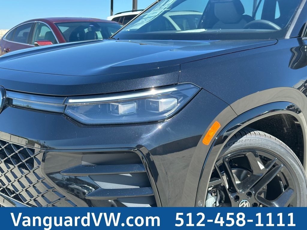 New 2026 Volkswagen Tiguan 2.0T SE R-Line Black SUV